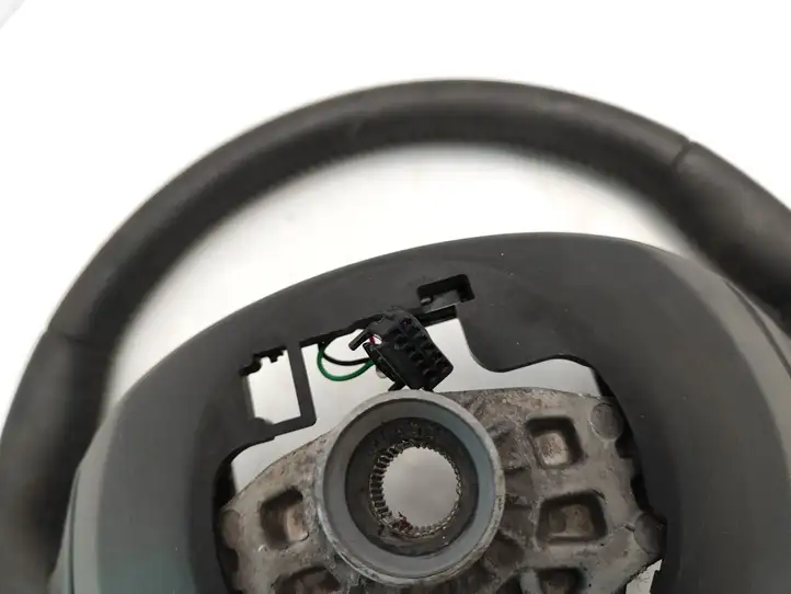 Renault Laguna (2007 - 2015)  484300001R Руль