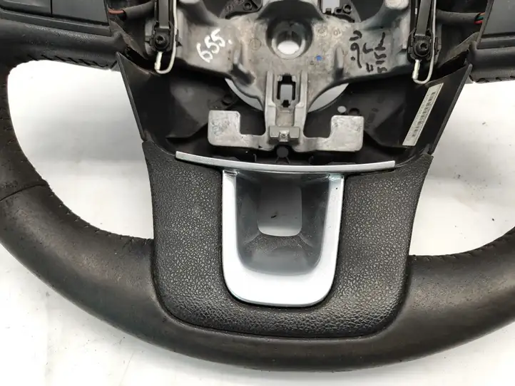 Renault Laguna (2007 - 2015)  484300001R Руль