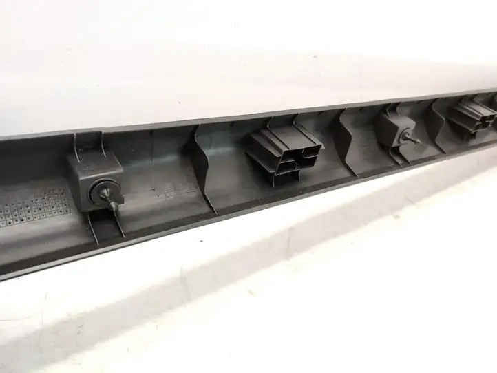 Volkswagen Up (2011 - ) 1S3853372D Внутренняя отделка переднего порога — фото 5
