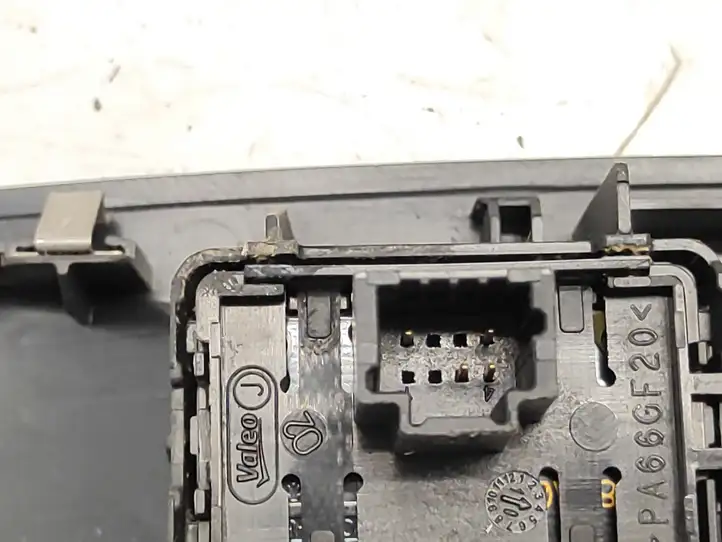 Renault Laguna III (2007 - 2015) 809600750R Блок кнопок стеклоподъемников — фото 5