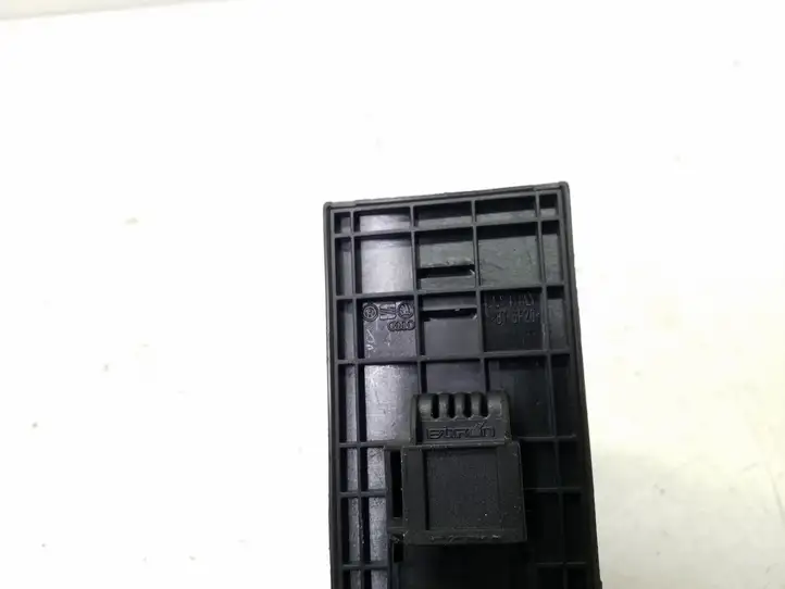 Audi A4 S4 B8 8K (2007 - 2011) 8K0959851D Кнопка стеклоподъемников — фото 3
