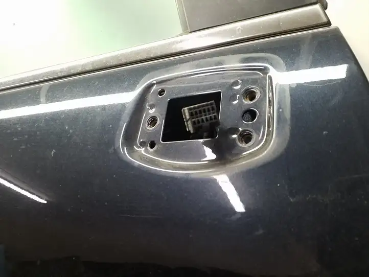 Chevrolet Captiva (2013 - 2016) Дверь — фото 8