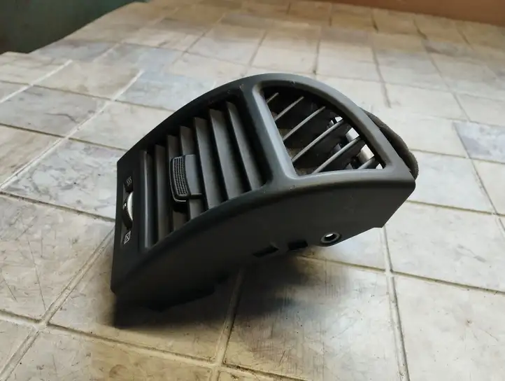Hyundai Santa Fe (2005 - 2009) 974802B900 Боковой воздушный дефлектор — фото 3