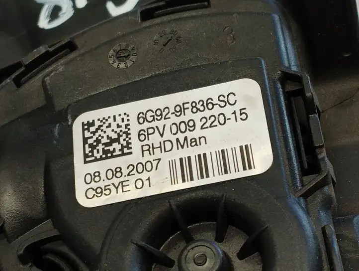 Ford Mondeo MK IV (2007 - 2014) 6G929F836SC Педаль акселератора — фото 2