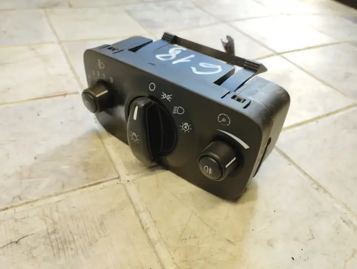 Ford Mondeo MK IV (2007 - 2014) 6G9T13A024CF Включатель фонарей — фото 3