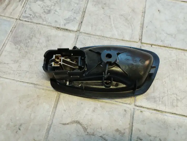 Renault Megane III (2009 - 2016) 826720001R Внутренняя ручка двери — фото 3