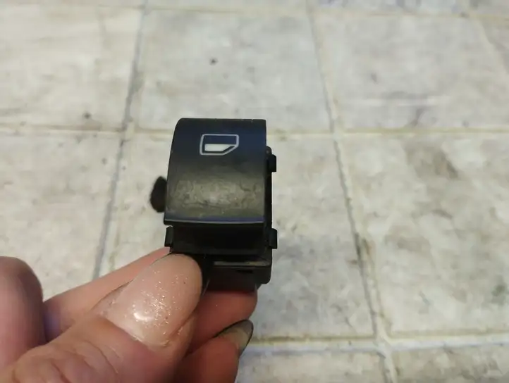 Audi A4 S4 B6 8E 8H (2000 - 2006) 8Z0959855B Кнопка стеклоподъемников — фото 2