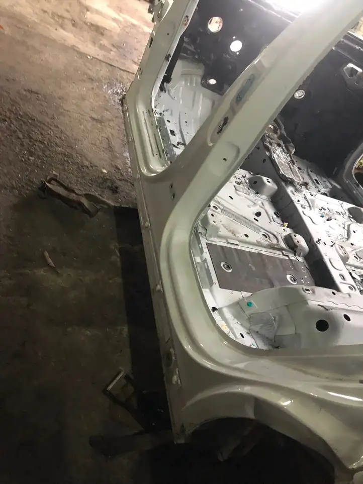 Mercedes-Benz EQA (2021 - ) Передний порог кузова — фото 2