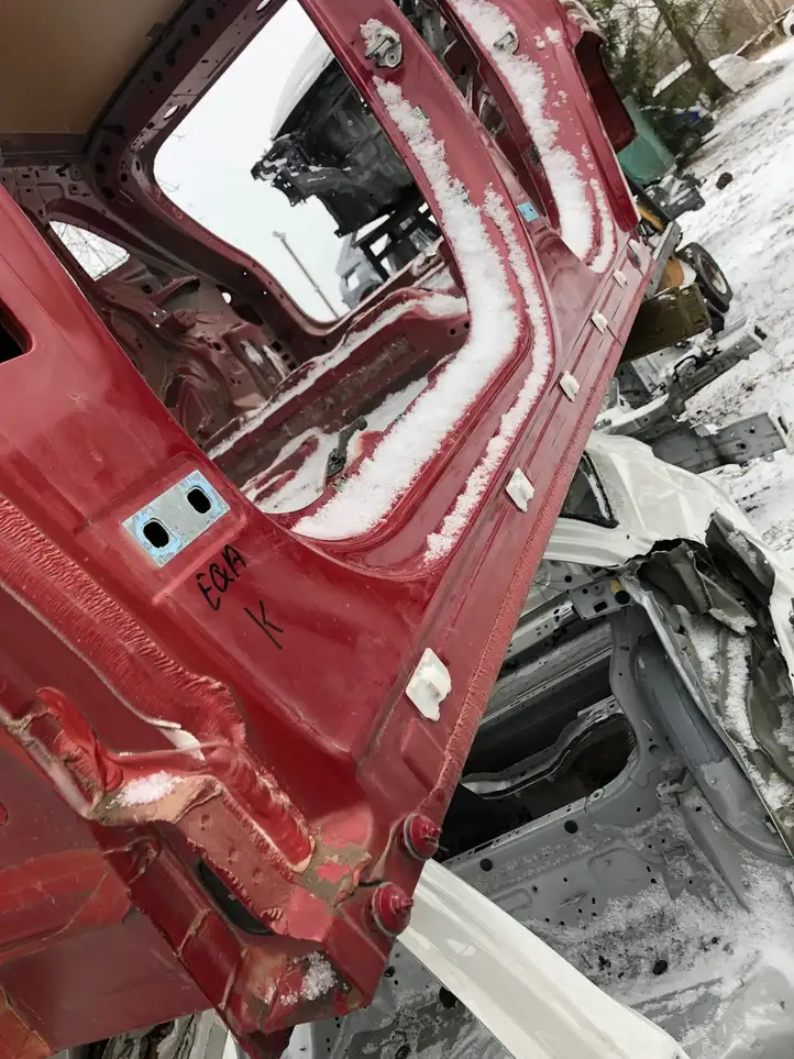 Mercedes-Benz EQA (2021 - ) Передний порог кузова — фото 1