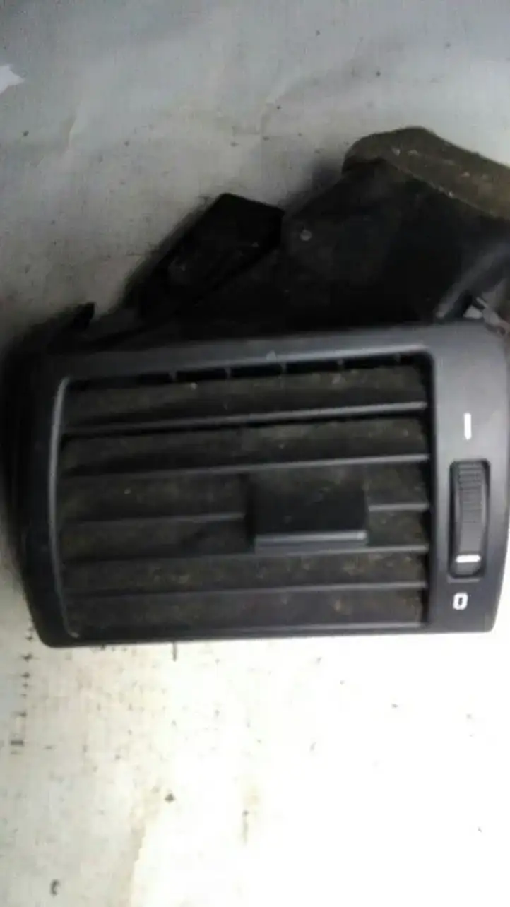 BMW 3 E46 (1998 - 2005) 8361897 Боковой воздушный дефлектор — фото 1