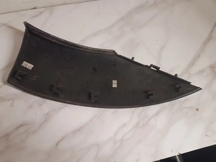 Kia Sorento (2002 - 2006)  877813E000 Задняя арка