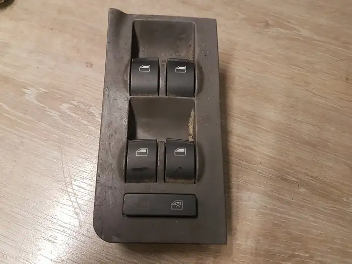 Audi A6 S6 C5 4B (2001 - 2004) 4B0959851B Кнопка стеклоподъемников — фото 1