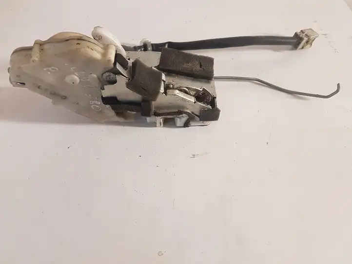 Volvo S80 (1998 - 2004) 050405 Замок передней двери — фото 1