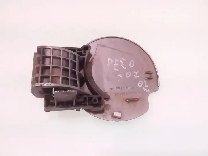 Peugeot 307 CC (2001 - 2005) 9643083777 Крышка топливного бака — фото 2