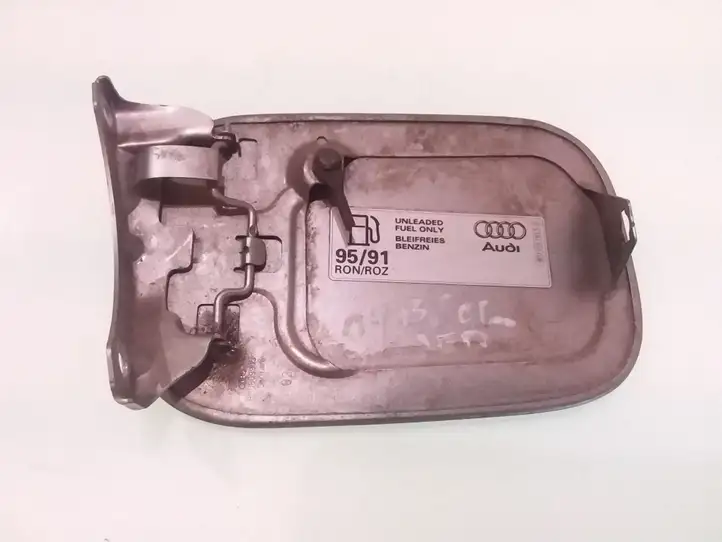 Audi A4 S4 B6 8E 8H (2000 - 2006) 8E0010183S Крышка топливного бака — фото 2