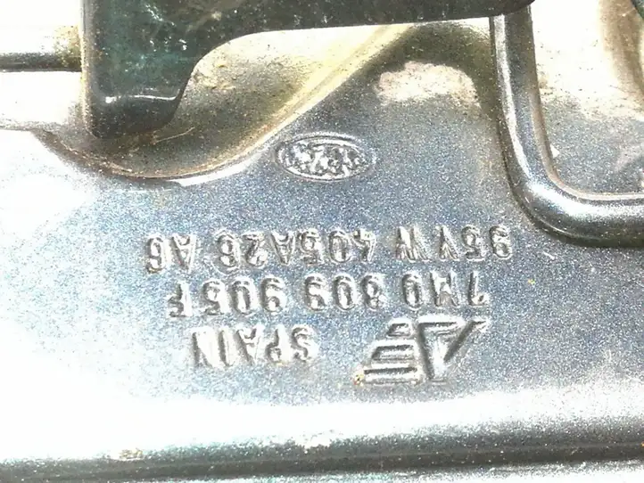 Volkswagen Sharan (2003 - 2010) 7M0809905F Крышка топливного бака — фото 4