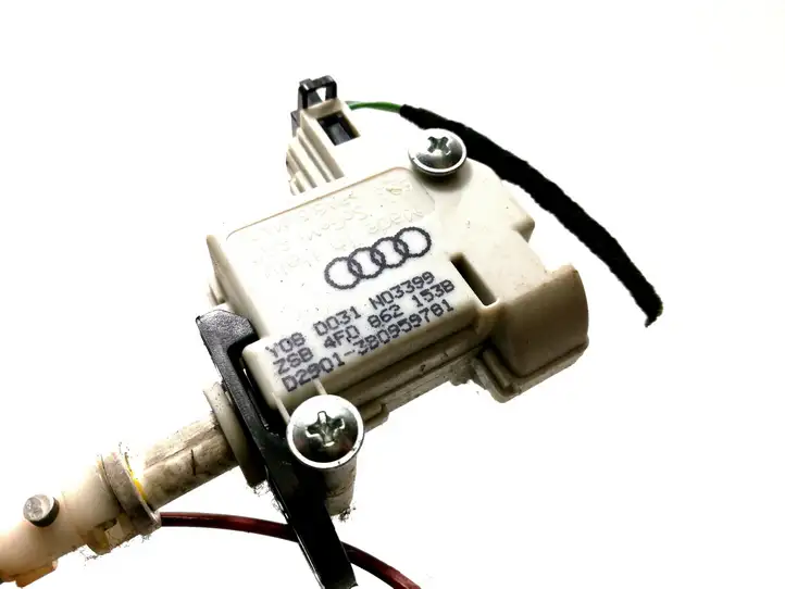 Audi A6 Allroad C6 (2006 - 2008) 4F0862153B Замок крышки топливного бака — фото 4