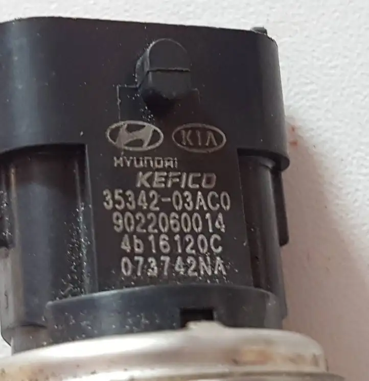 Hyundai Ioniq (2016 - ) 3534203AC0 Датчик уровня топлива — фото 4