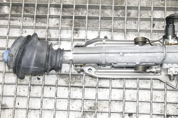 BMW 3 E92 E93 (2005 - 2014) 6786891 Вал рулевой колонки — фото 2
