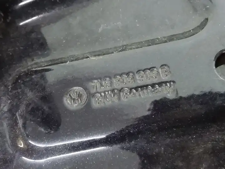 Volkswagen Touareg I (2002 - 2010) 7L6809905B Крышка топливного бака — фото 3
