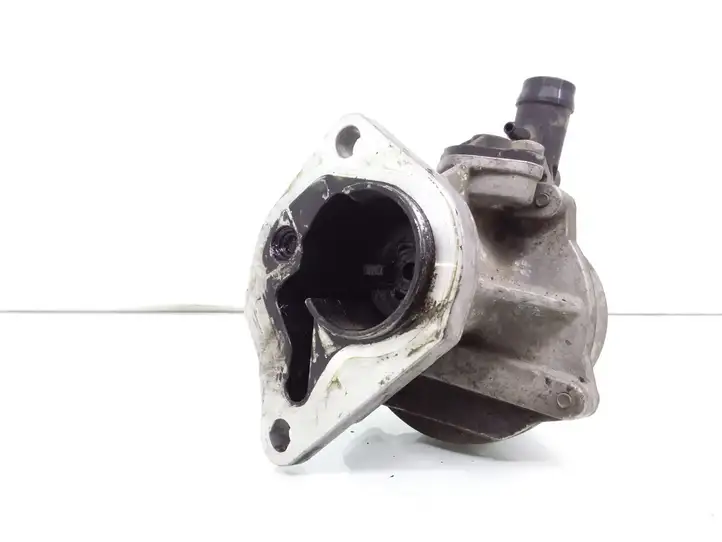 Renault Scenic I (1996 - 2003) 53614800 Вакуумный насос — фото 1