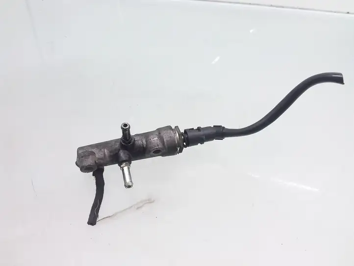 Opel Astra H (2004 - 2009) 55193043 Регулятор давления топлива — фото 1