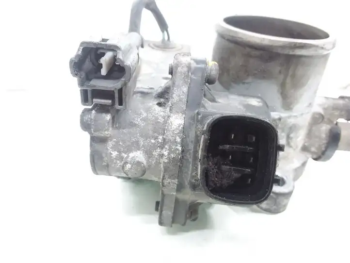 Toyota Corolla Verso E121 (2001 - 2004) 8967221020 Дроссельная заслонка — фото 3