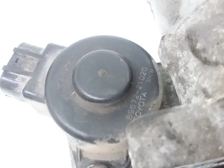 Toyota Corolla Verso E121 (2001 - 2004) 8967221020 Дроссельная заслонка — фото 4