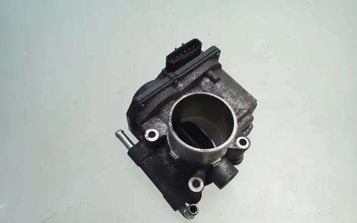Mazda 5 (2005 - 2010) RF7J136B0C Дроссельная заслонка — фото 1