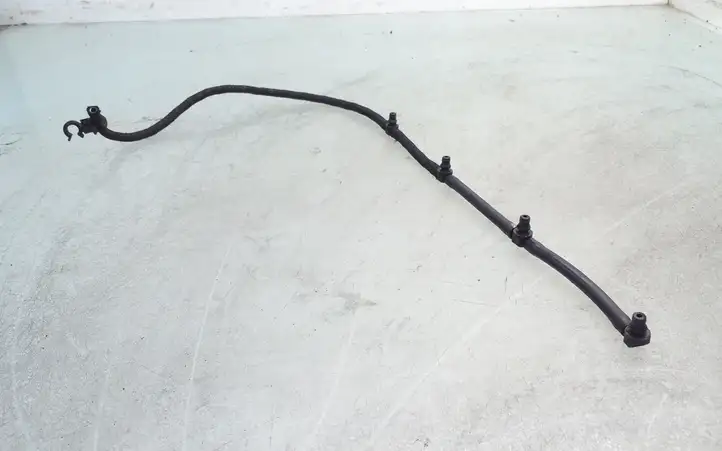 Alfa Romeo 147 (2000 - 2004) Шланг обратки топлива — фото 2