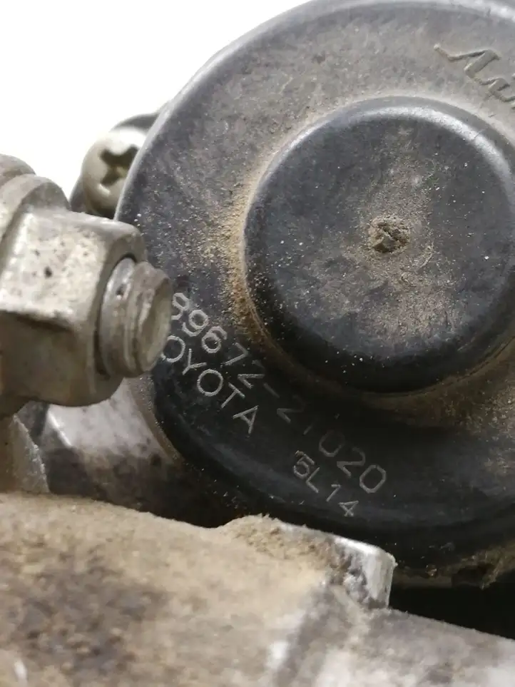 Toyota Corolla E120 E130 (2004 - 2007) 270205L17 Дроссельная заслонка — фото 4