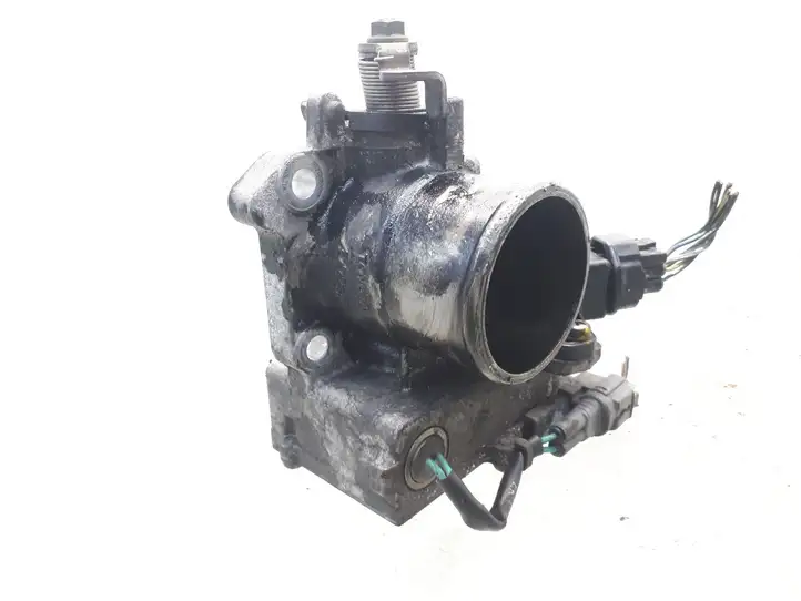 Toyota Avensis T250 (2003 - 2006) 8967221020 Дроссельная заслонка — фото 1