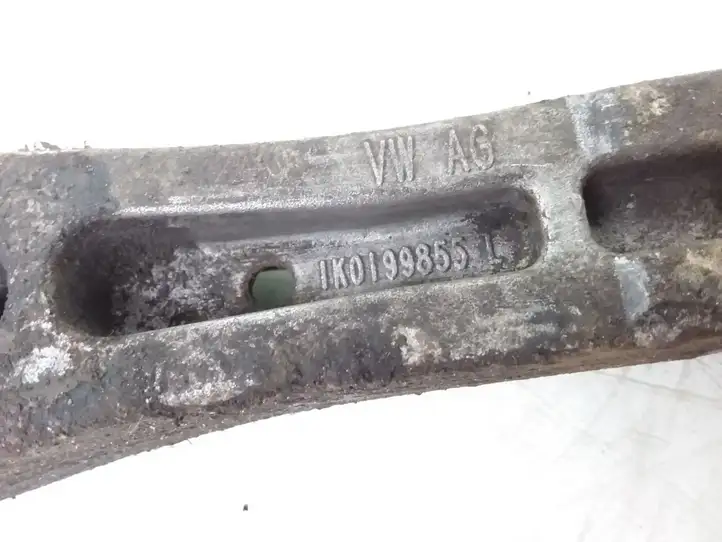 Skoda Octavia Mk2 (1Z) (2004 - 2013) 1K0199855L Кронштейн двигателя — фото 3