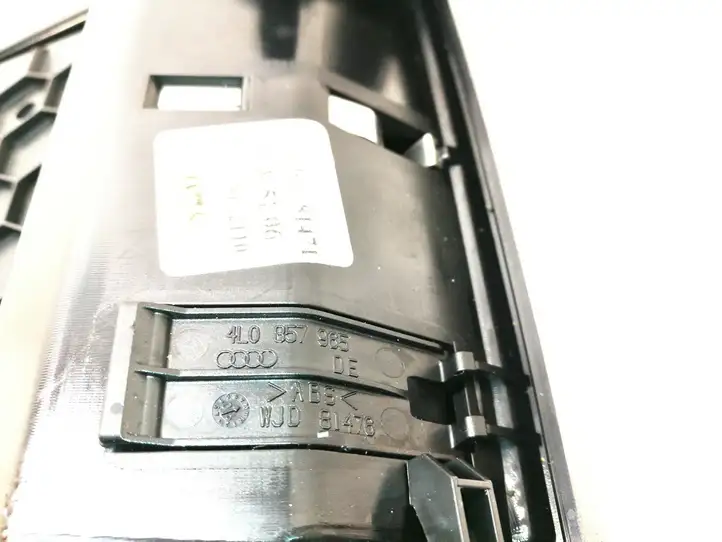 Audi Q7 4L (2005 - 2009) 4L0857965 Передняя пепельница — фото 4