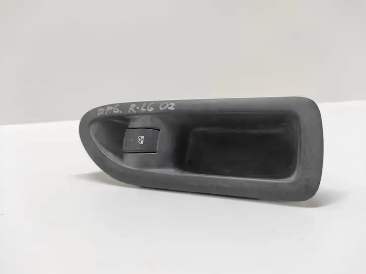 Renault Laguna II (2001 - 2005) 8200016014 Кнопка стеклоподъемников — фото 1