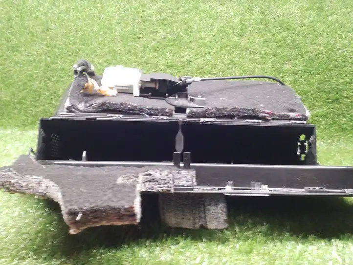 Audi A6 S6 C6 4F (2008 - 2011) 4F1880302AB Бардачок в сборе — фото 3