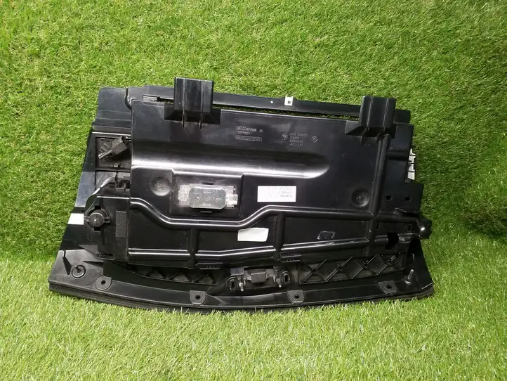BMW 5 E60 E61 (2004 - 2010) 51167034080 Бардачок в сборе — фото 5