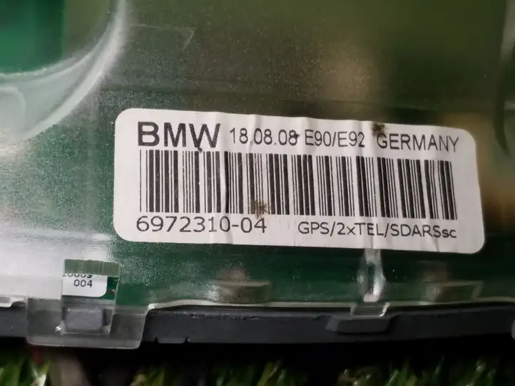 BMW 3 E92 E93 (2005 - 2014) 697231004 GPS антенна — фото 2