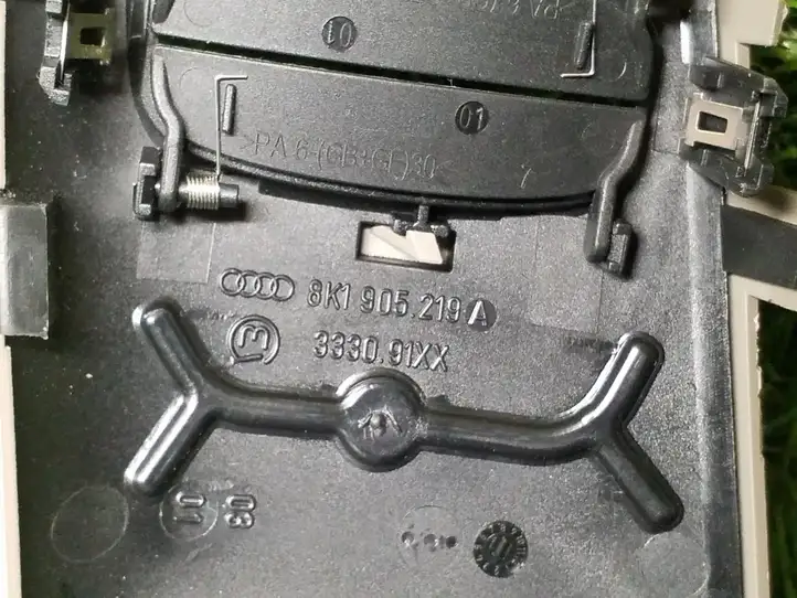 Audi A4 S4 B8 8K (2011 - 2015) 8K1905219A Отделка внутренней панели салона — фото 2