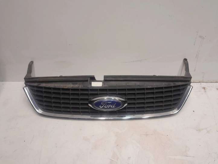 7s718200d Ford Mondeo MK IV Grotelės priekinės