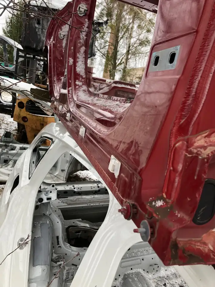 Mercedes-Benz EQA (2021 - ) Передний порог кузова — фото 1