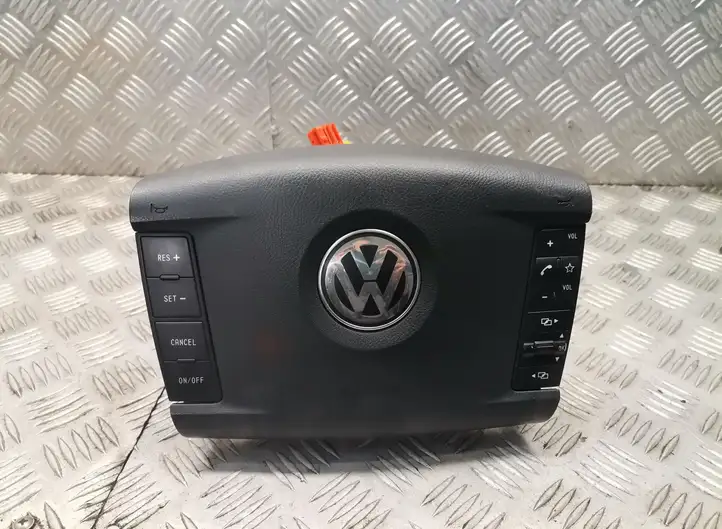 Volkswagen Touareg I (2002 - 2010) Подушка безопасности руля — фото 1