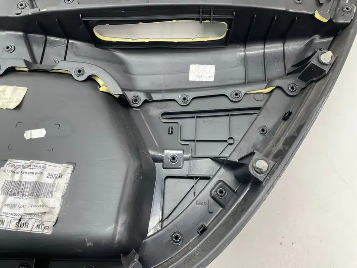 Citroen C4 (2011 - 2016) 96874252ZD Обшивка задней двери — фото 2