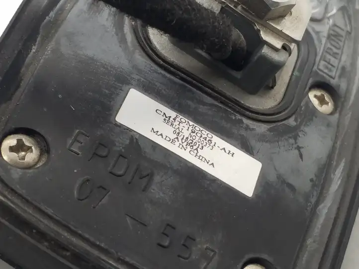 Ford Fiesta (2013 - 2017) CM5T19G461AH GPS антенна — фото 4