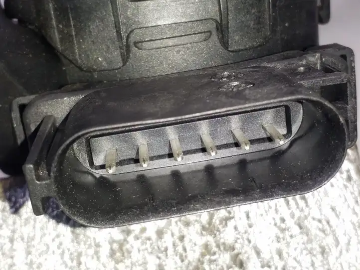 Ford Fiesta (2013 - 2017) 8V219F836AB Педаль акселератора — фото 4