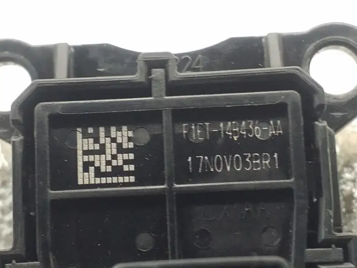 Ford Focus (2011 - 2015) F1ET14B436AA Кнопки на рулевом колесе — фото 3