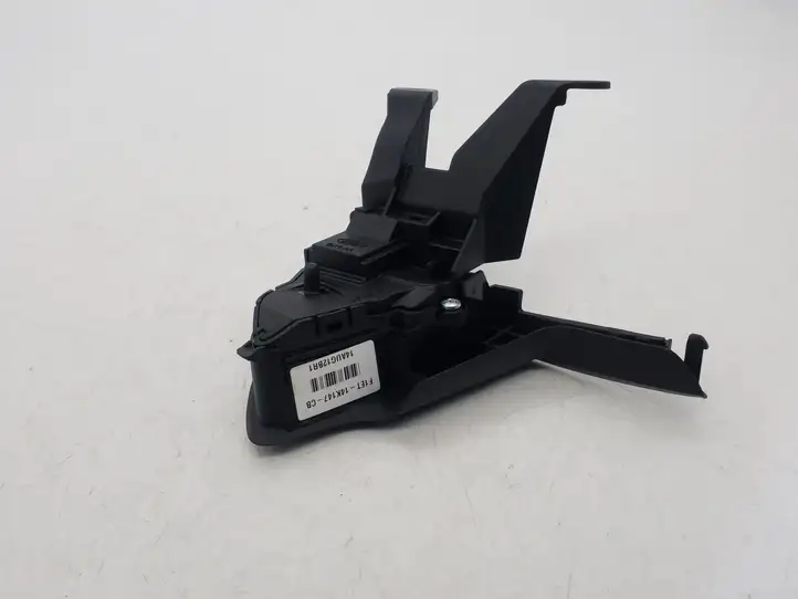 Ford Focus (2011 - 2015) F1ET14K147CB Кнопки на рулевом колесе — фото 3
