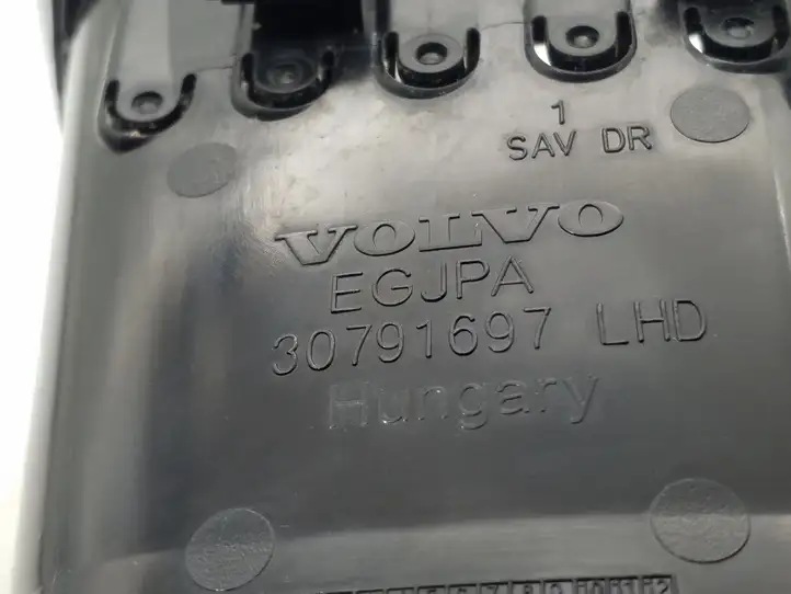 Volvo S60 (2010 - 2013) 30791697 Боковой воздушный дефлектор — фото 3