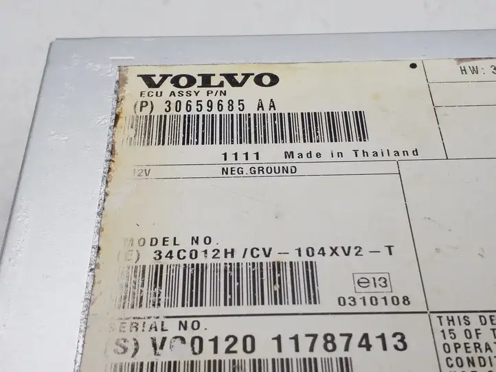 Volvo S60 (2010 - 2013) 30659685AA Усилитель звука — фото 3