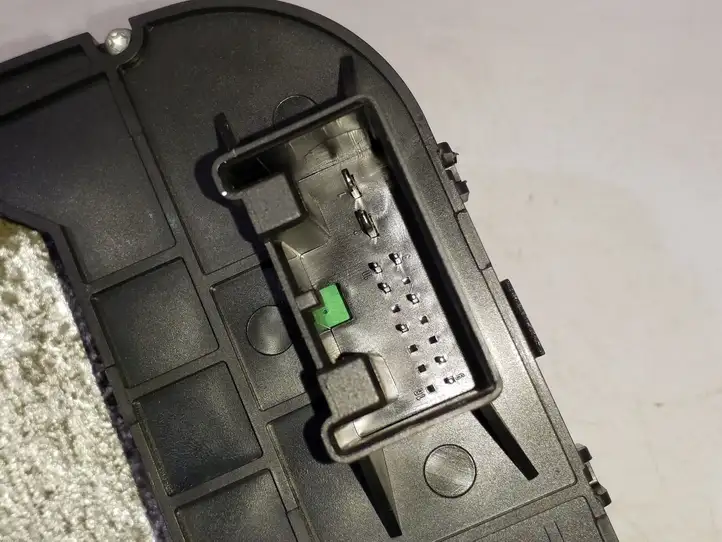 Audi Q7 4L (2005 - 2009) 4F0953549A Датчик угла поворота руля — фото 4